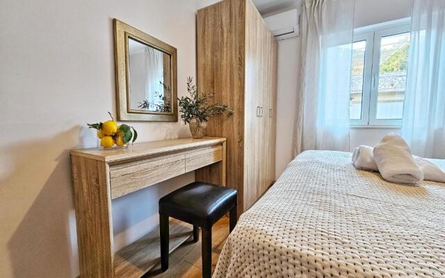 Guest House Bona Dea - Trogir Area