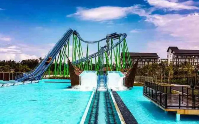 Sofeya Desaru Guest House with Pool and Wifi