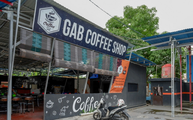 RedDoorz @ Hotel Bumi Palupy