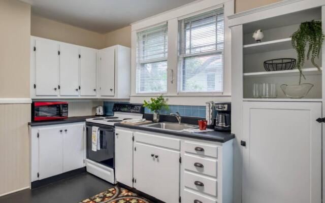 16 Saragossa Street B