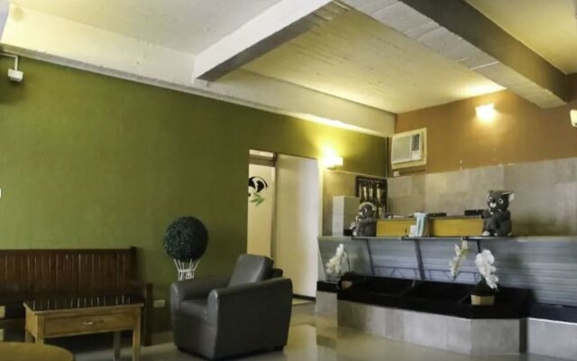 Quoalla Hotel Makati