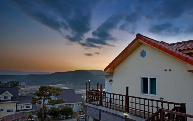 Gyeongju B House Pension