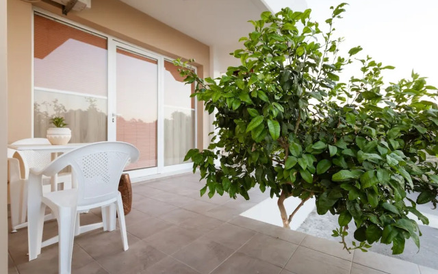 Artemis Fani Apartments