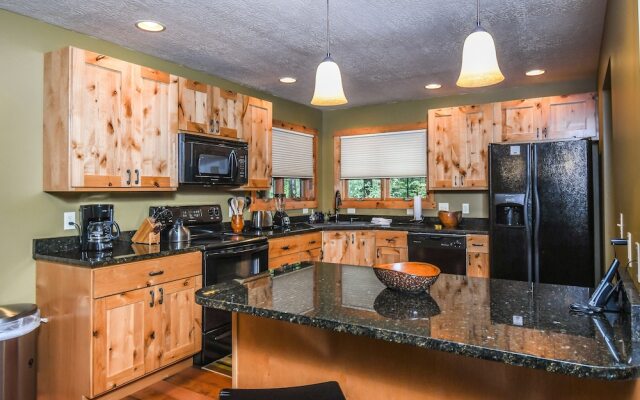 Bears Lair House
