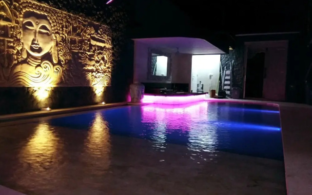 Villa Frantick