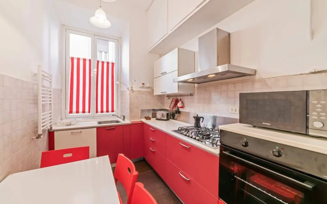 Bright and Spacious Philbeach Garden Apartment