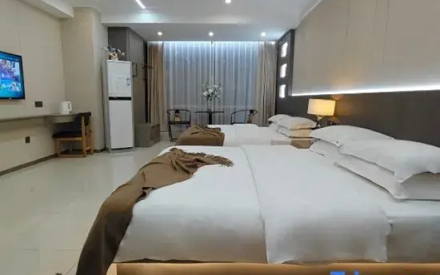 Yimingju Apartment (Chongqing Liberation Monument Pedestrian Street)