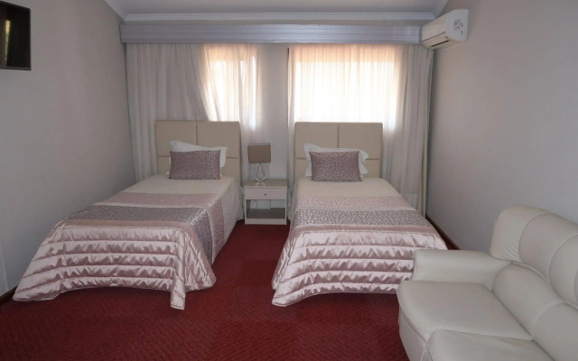 Hotel Contriz