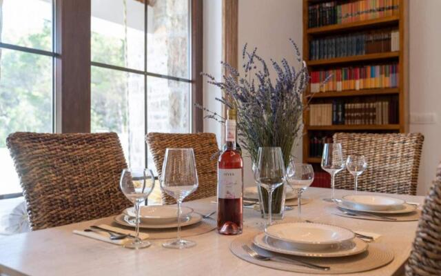 Wonderful Holiday Home in Pridraga with Wellness