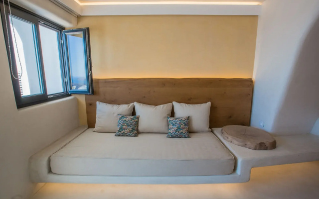 Chic Hotel Santorini