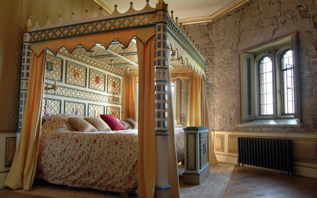 Thornbury Castle, Relais & Châteaux
