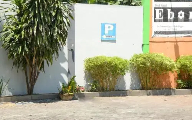 RedDoorz Syariah near Balai Kota Probolinggo 2