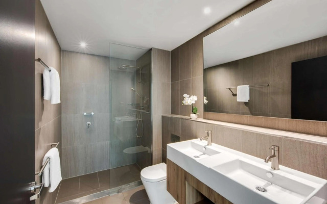 Vibe Hotel North Sydney