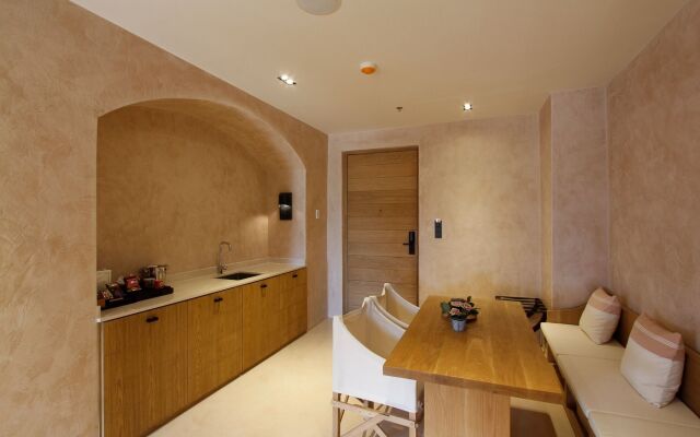 Town Square Suites by Toscana Valley