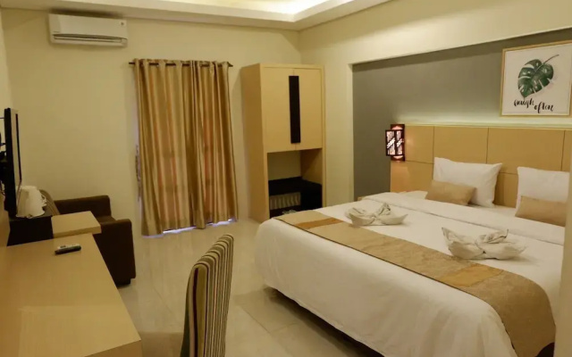 Ataya Hotel by Qinarya