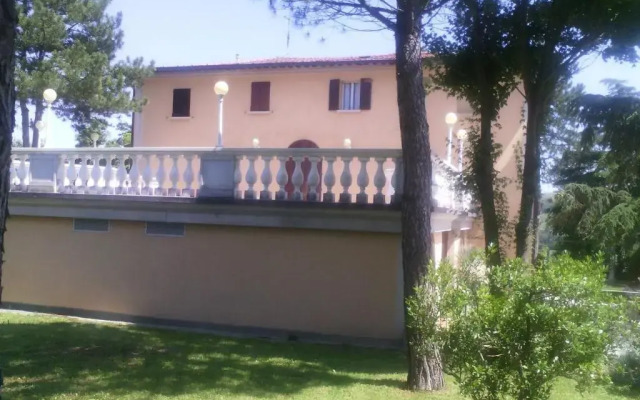 Villa Montrona RR