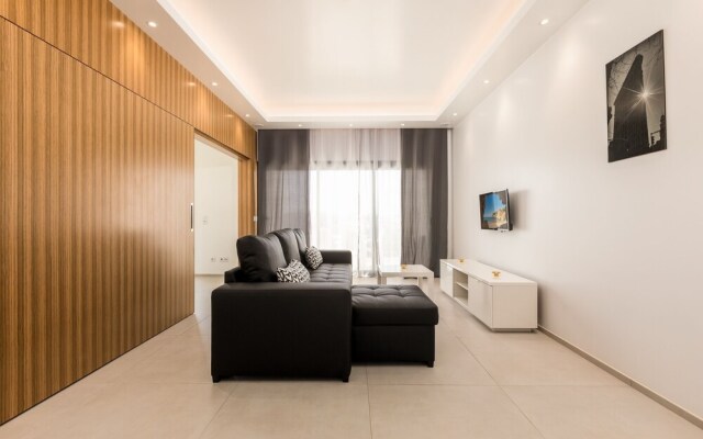 Correeira Luxury Residence T2 D - Albufeira, Pools, Wifi, Bbq, Beach