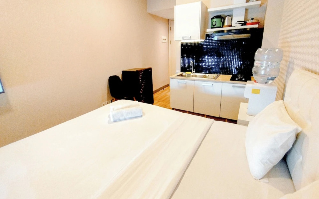 Minimalist Studio Conecting To Mall At Anderson Supermall Mansion Apartment – Guest Rooms – Surabaya