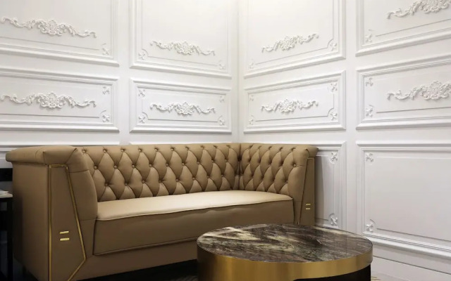 Mari Hotel