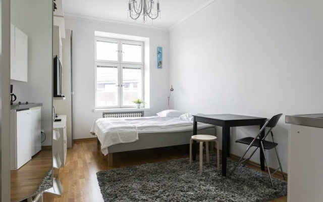 2ndhomes Bright Top Floor Studio in Fredrikinkatu