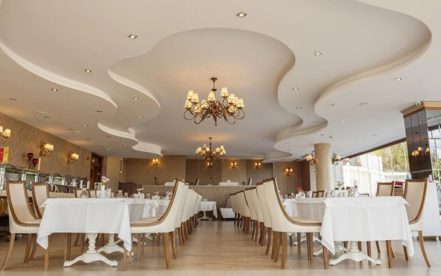 Motali Life Hotel