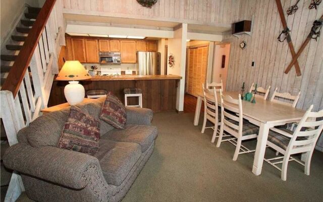 Mountainback #12, Loft