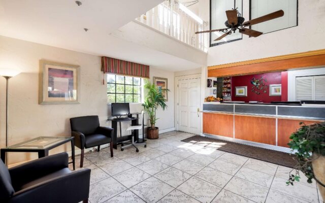 Knights Inn Palm Harbor Clearwater