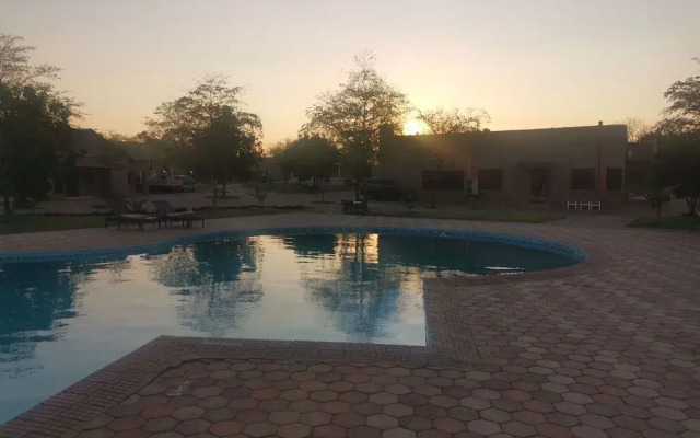 Mthuzi Nadi Lodge