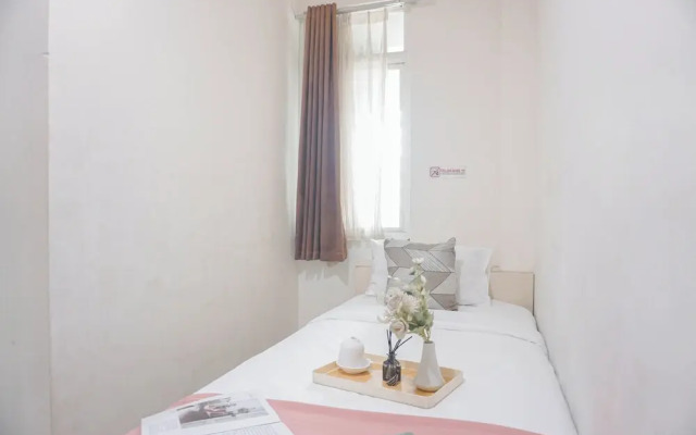 Comfy And Modern 2Br Grand Kamala Lagoon Apartment