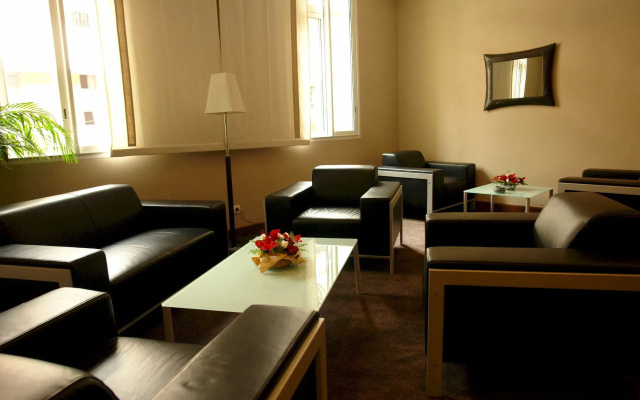 Tana Hôtel