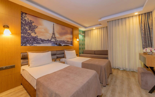 Lale Hotel