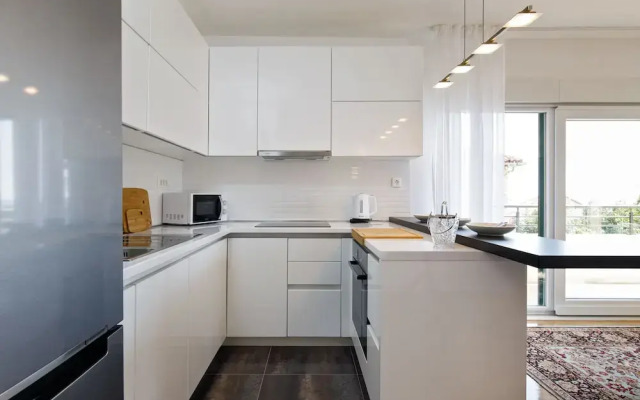 Luxury beach apartment private parking