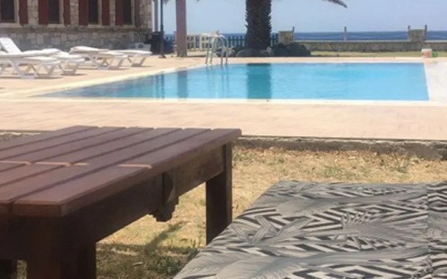 Lavantalı Konak Taş Ev