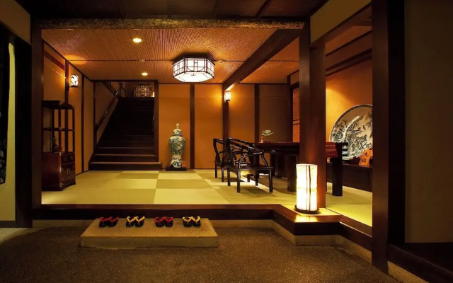 Tonosawa Onsen Yamano Chaya Ryokan