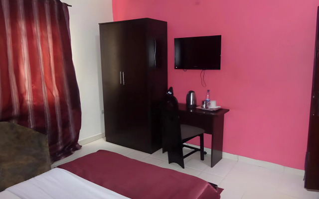 Belfem International Suites