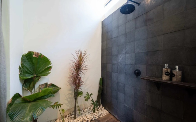 Fantastic Villa, 4br, Umalas