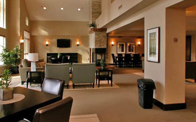 Waterscapes Resort by DKRA