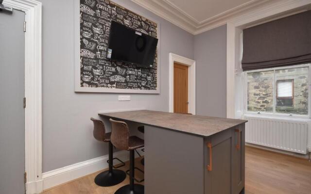 Signature Apartments