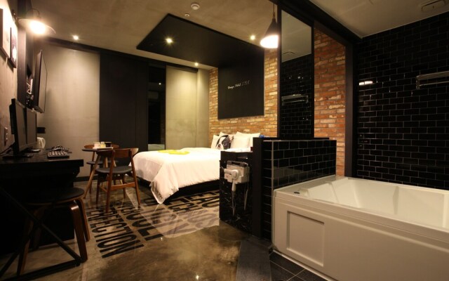 Ansan XYM Hotel