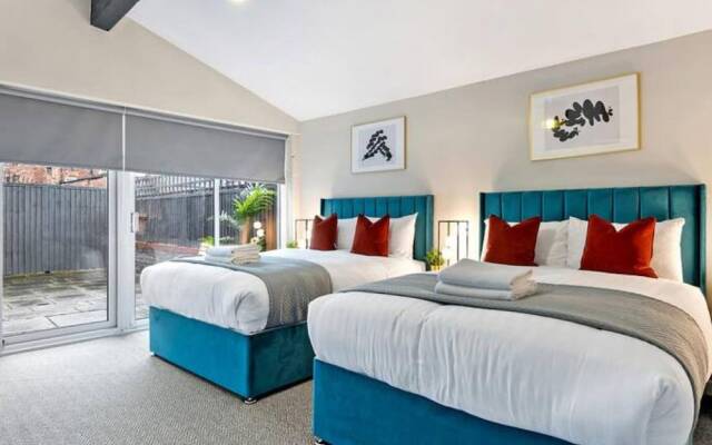 Host Apartments The Coachouse at Pilgrim St