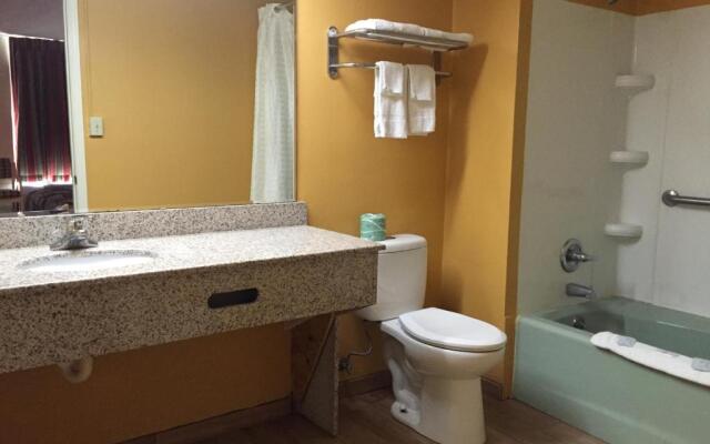 Parkway Inn