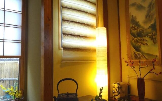 Holiday House Ayu