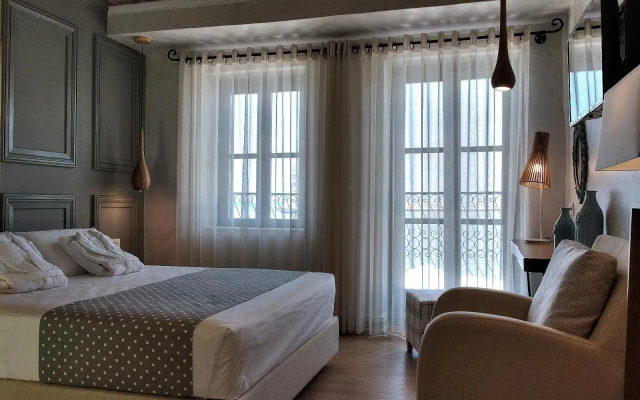 Elia Zampeliou Hotel - Adults Only