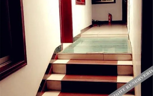Oyo Luoyang Suhang Hotel