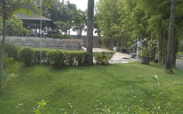 Hotel Istana Permata Juanda