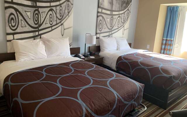 Super 8 by Wyndham Joliet