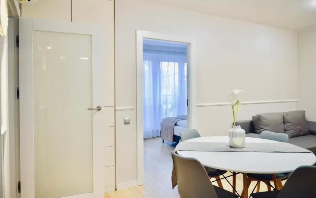 JessApart - Babka Tower Apartment