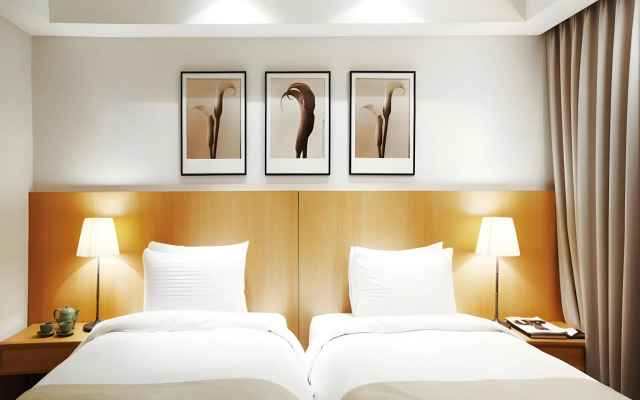 Hotel Illua