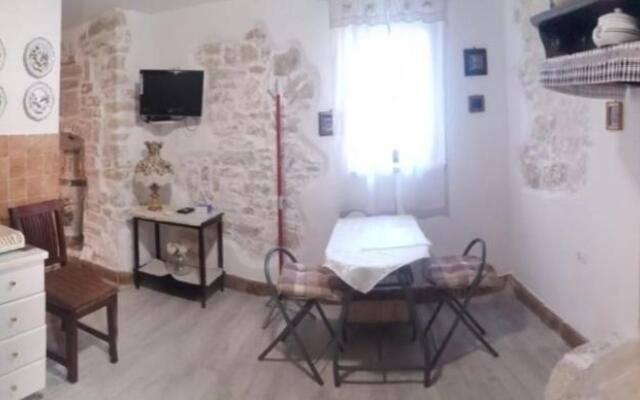 Apartment Giulio - 10mt to the beach