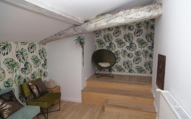 La Caverie De Peyroux A Orthevielle (40300)